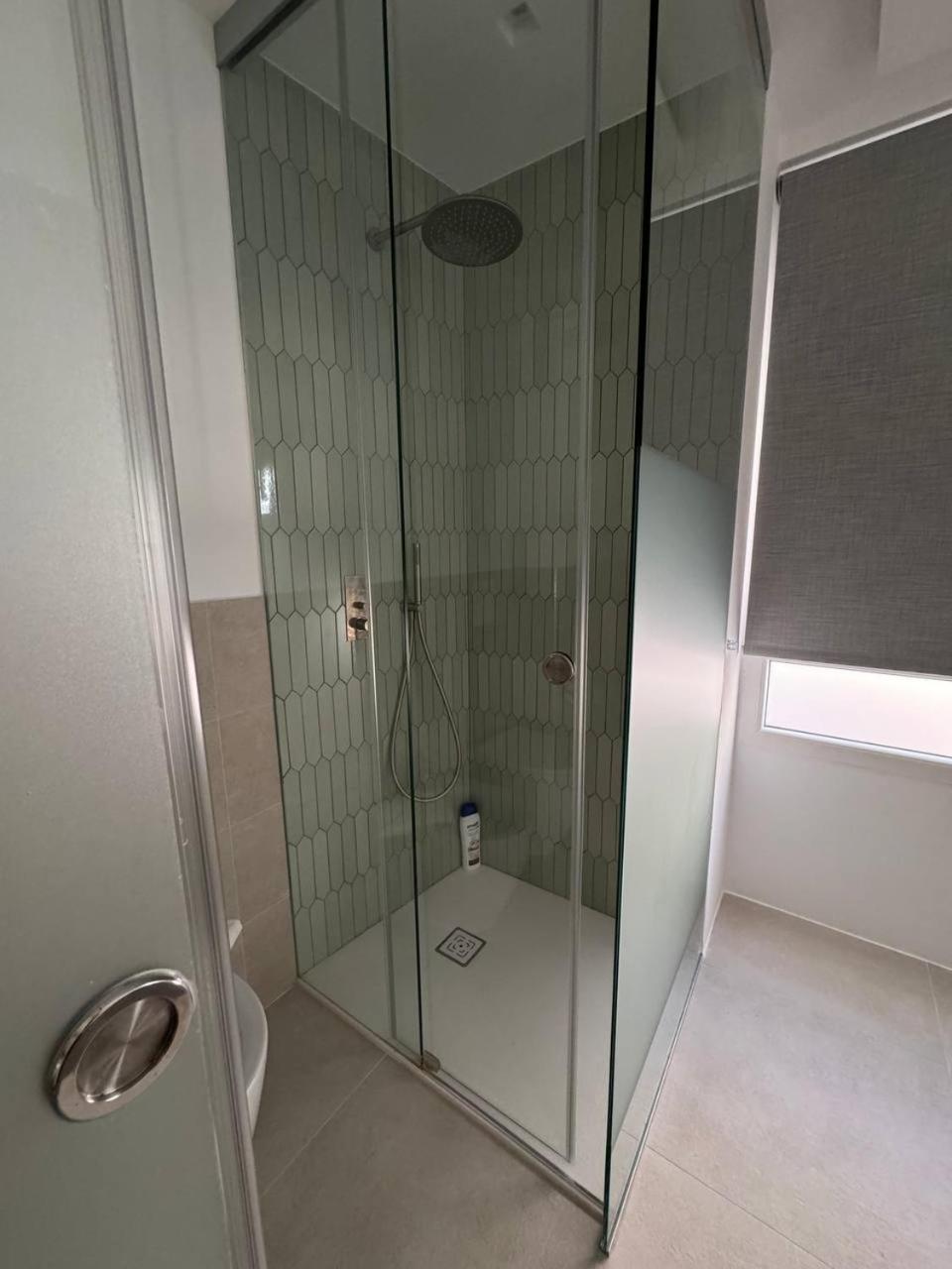 Rooms Con Bano Privado Y Cocina Compartida Валенсия Экстерьер фото