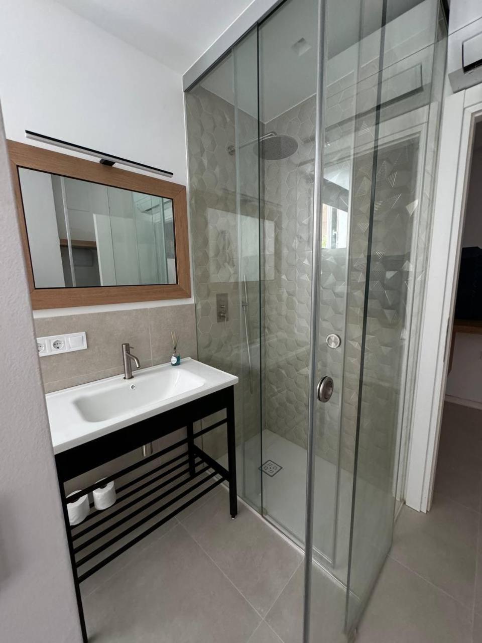 Rooms Con Bano Privado Y Cocina Compartida Валенсия Экстерьер фото