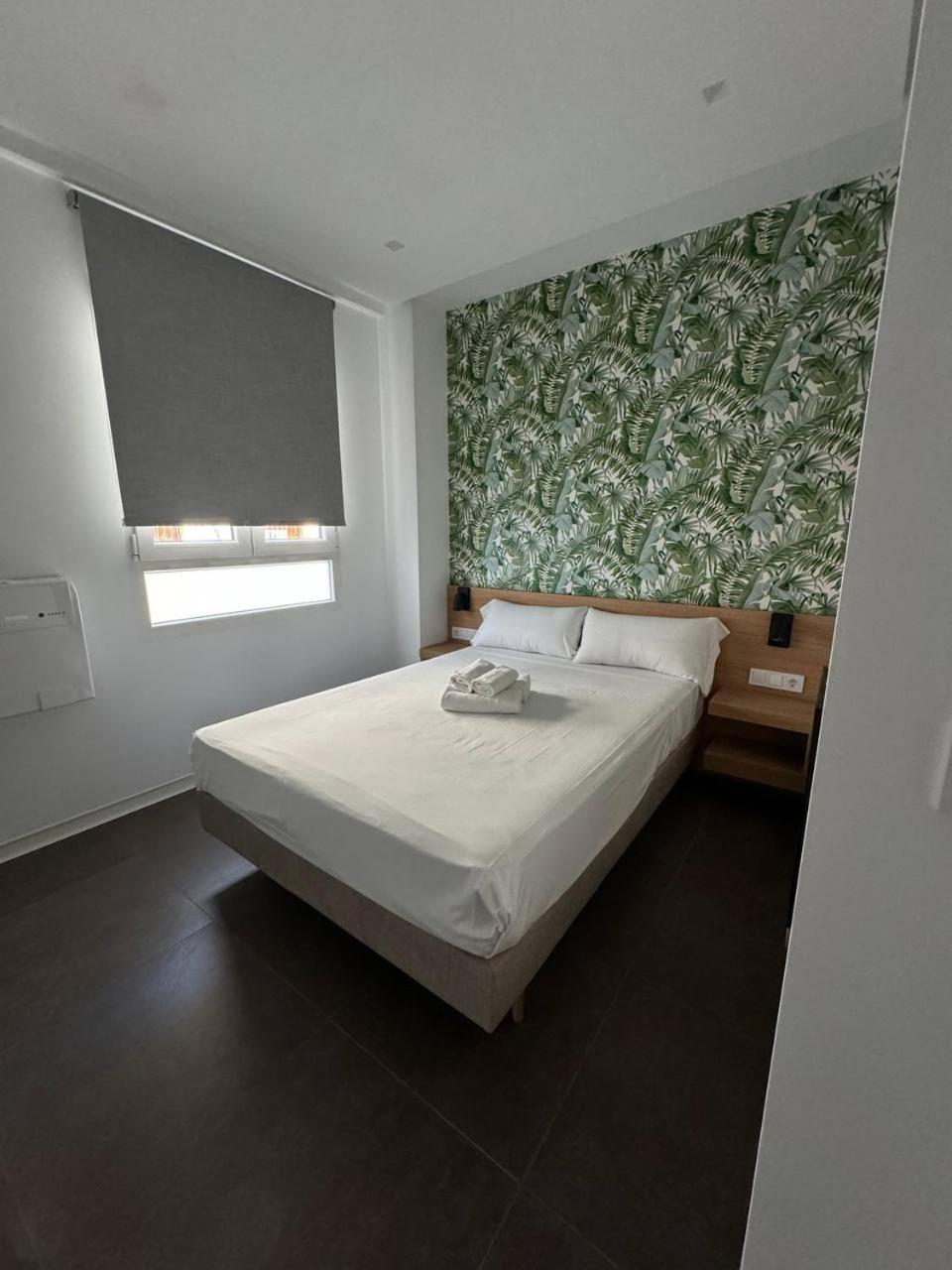 Rooms Con Bano Privado Y Cocina Compartida Валенсия Экстерьер фото